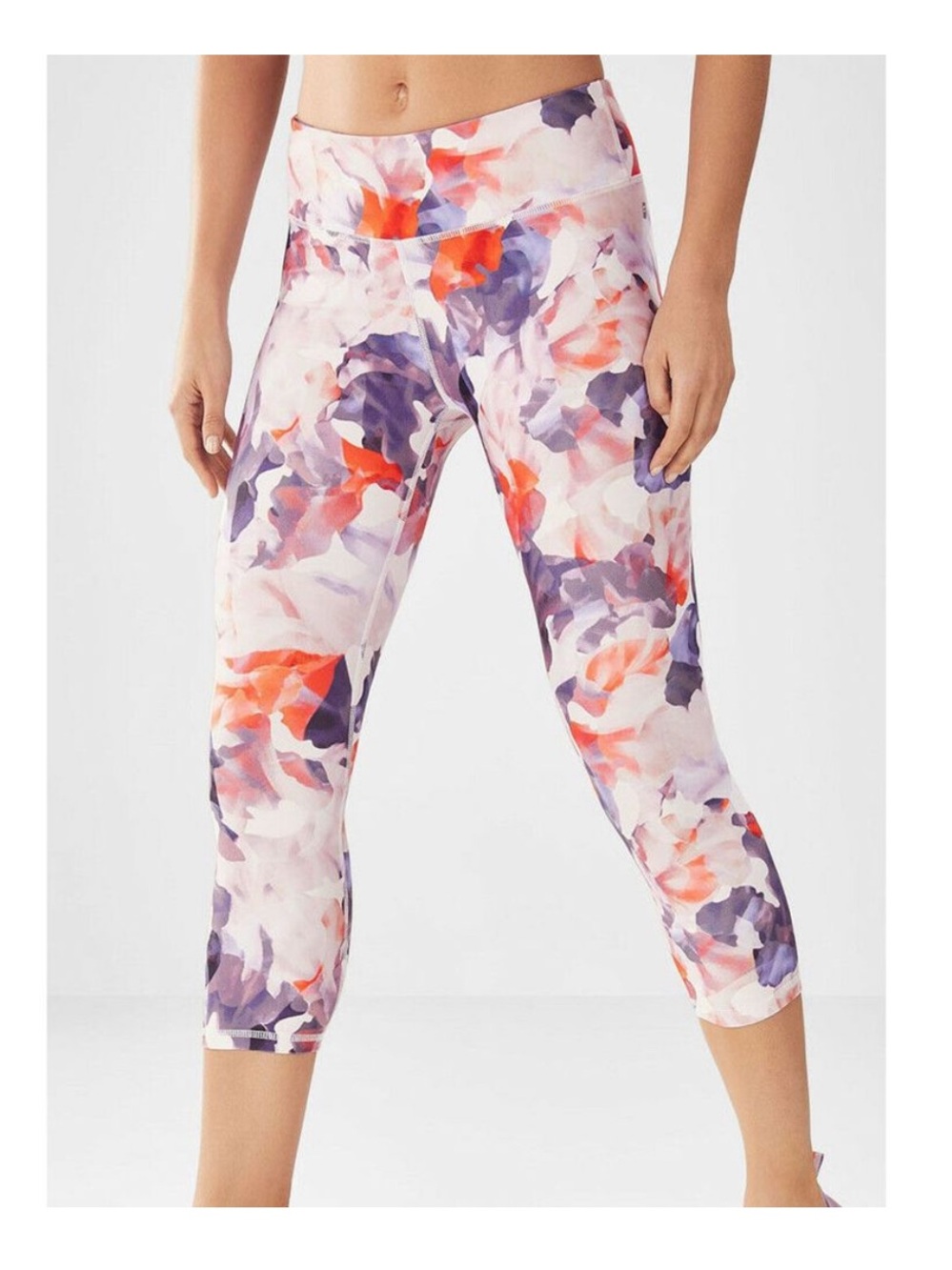 Fabletics Define PowerHold Mid-Rise Capri in Daydream Print